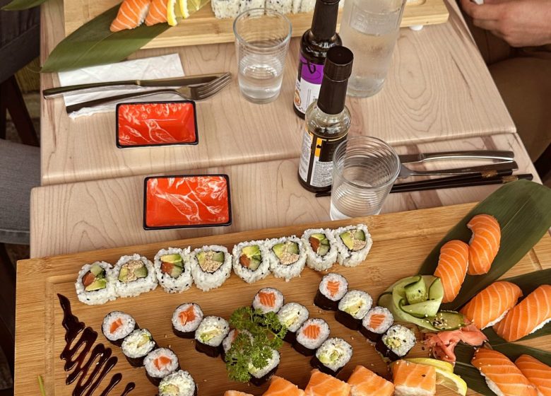 SUSHI DESTINATION